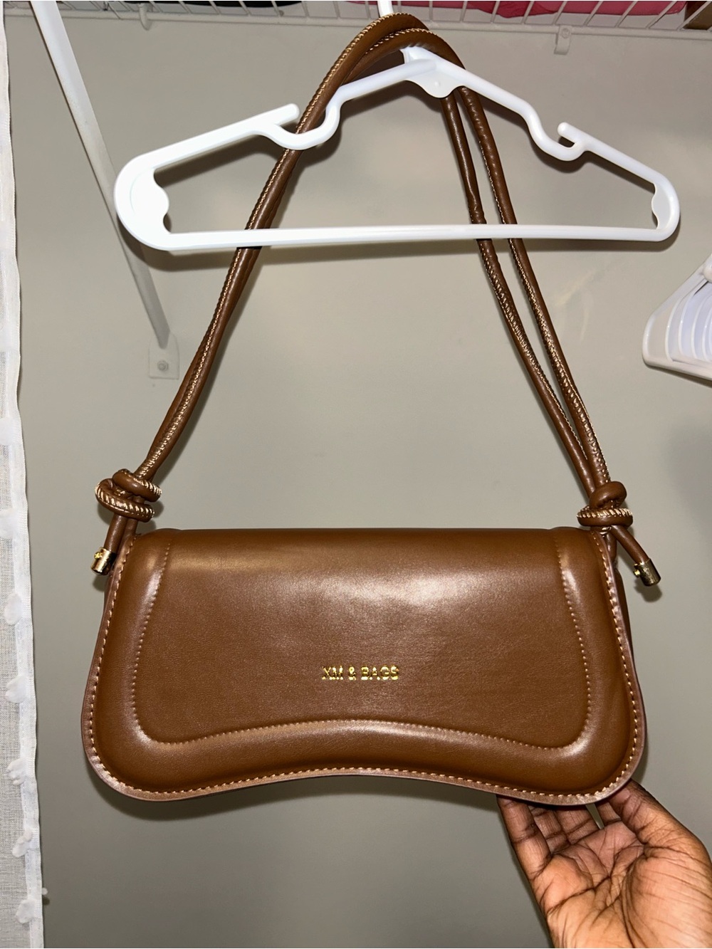 Shoulder Bags - Picture 8 of 10